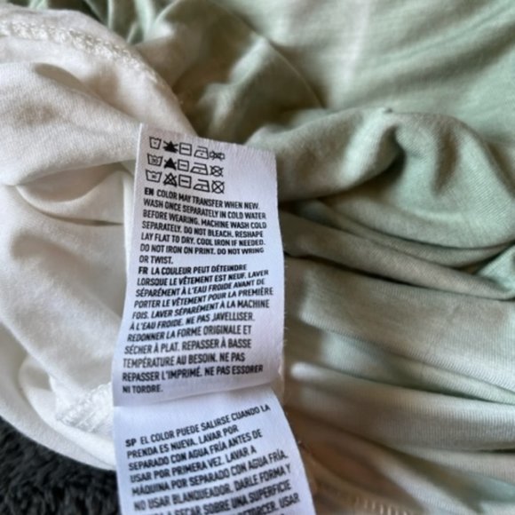 2/$40 American Eagle Outfitters AEO Soft & Sexy Tye Dye Tshirt Ladies Size S - Picture 7 of 8